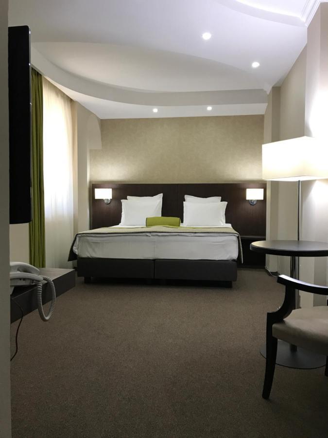 Hotel Alex 갈라치 외부 사진